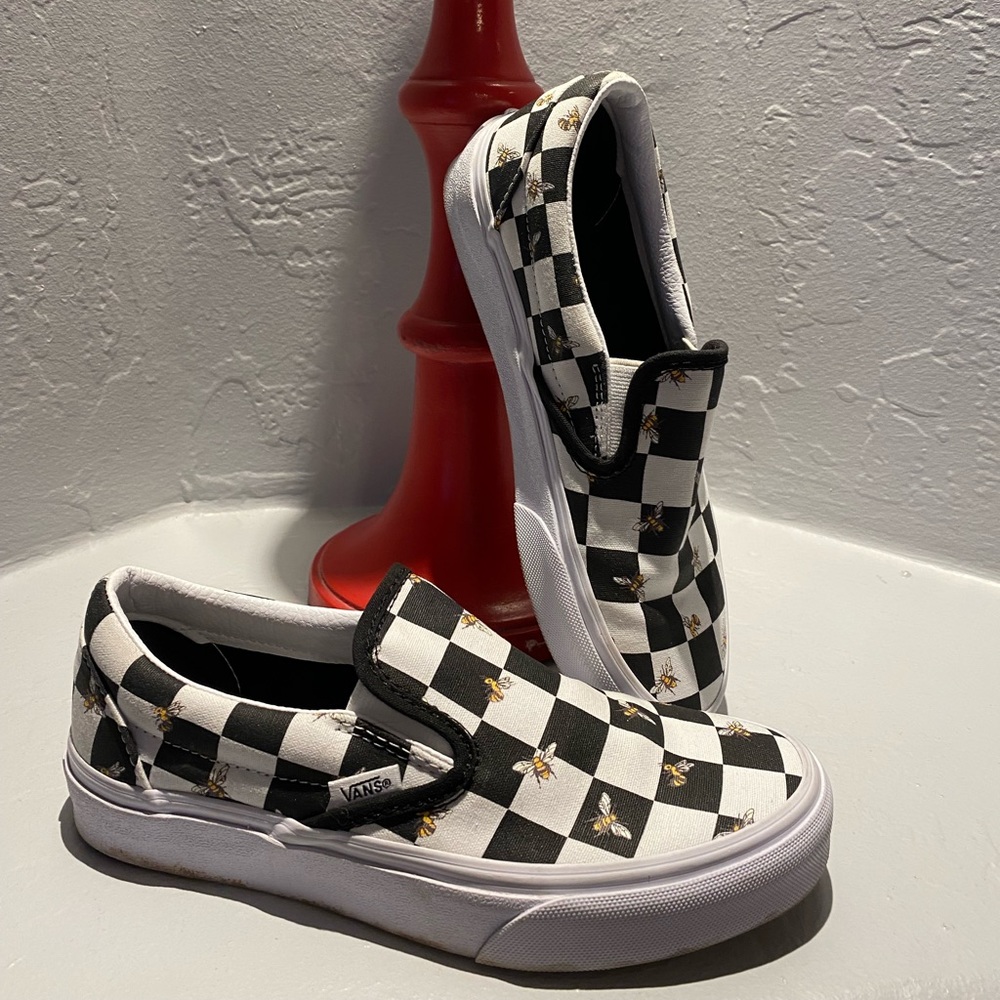 Checkered bumble-bee Vans! Skate,bmx slides on,tennis shoes. Very adorable! 6.5